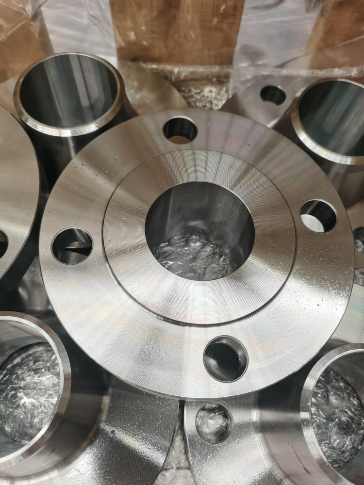 國標(biāo)帶徑對焊法蘭